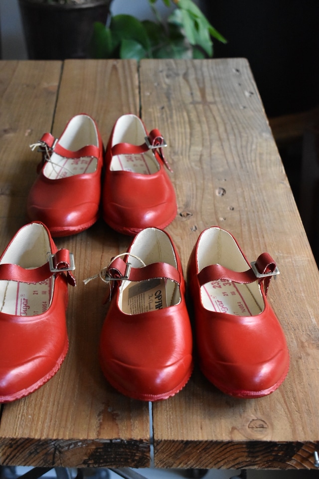 “NEW“ OPANAK rubber shoes “strap“ 【RED】