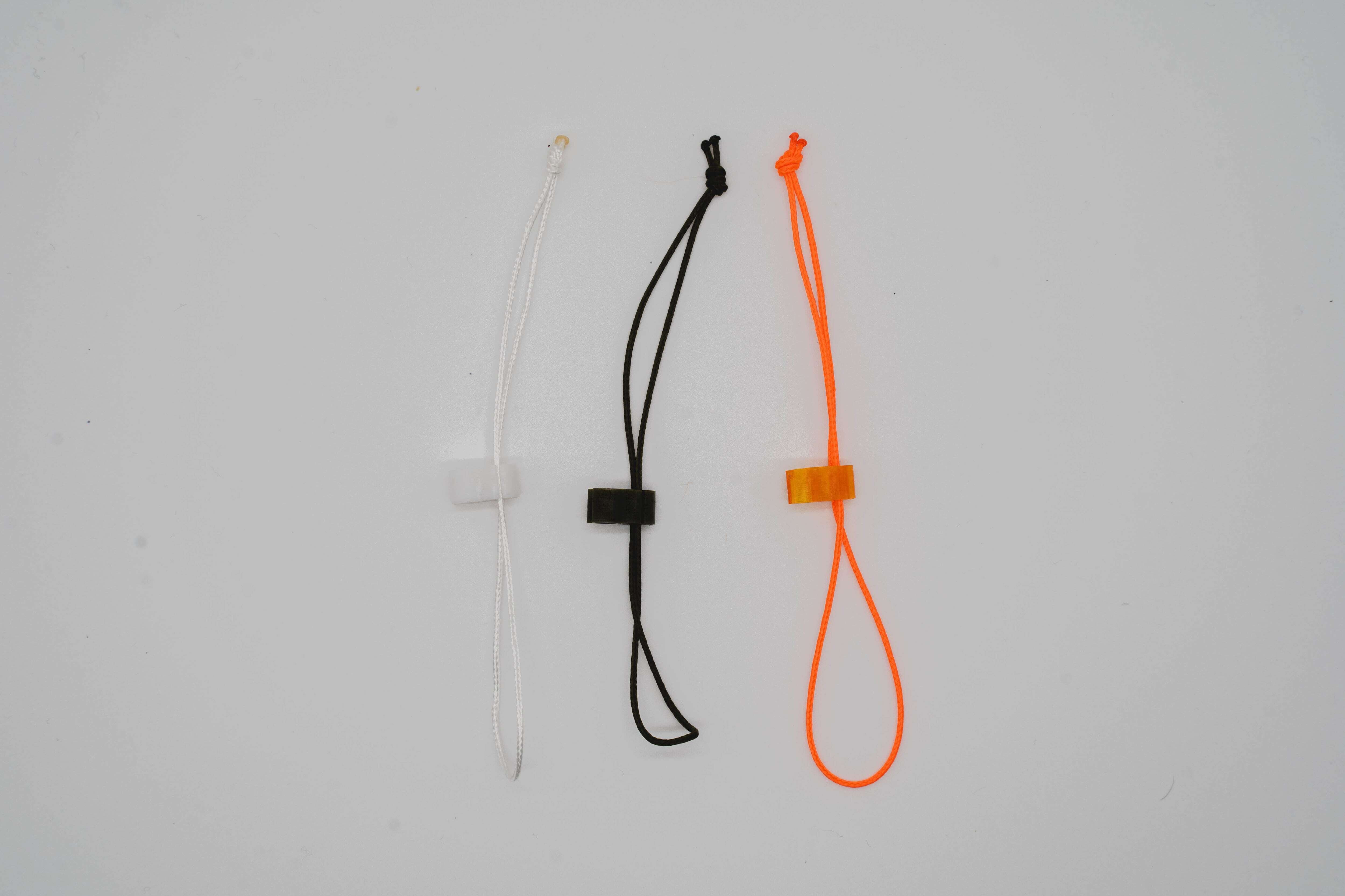 KURASHI MADE クラシメイド MICRO CARABINER マイクロカラビナ WHITE