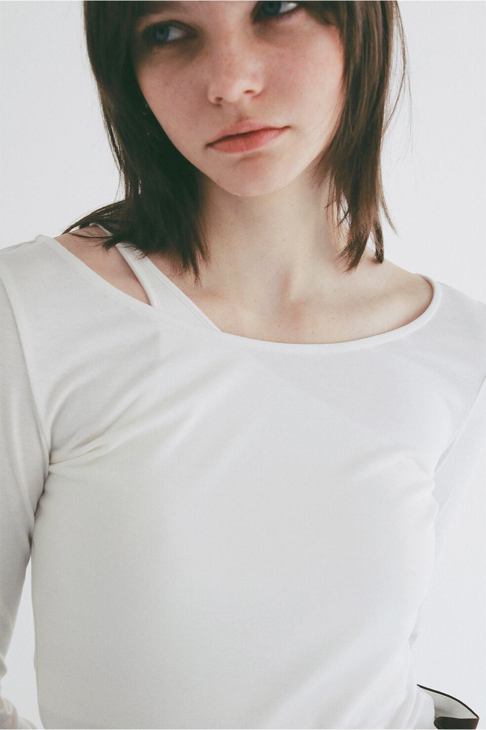 CLANE CUP IN ONE SHOULDER SET TOPS | FLICKA ASHIYA
