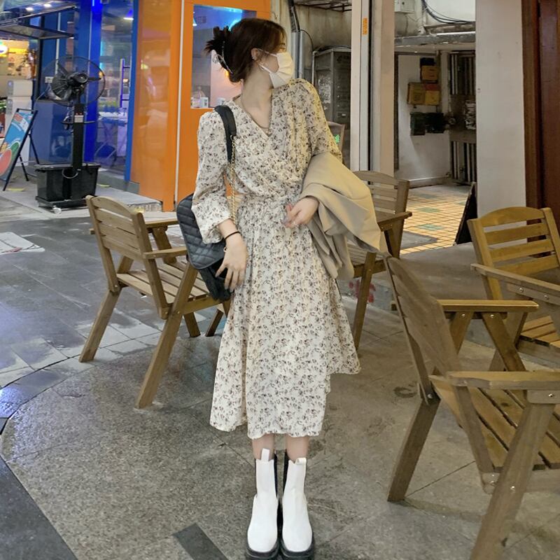 ロングフローラルドレス スプリングオータム薄手スカート 春物 秋物 花柄 試着室84283463714