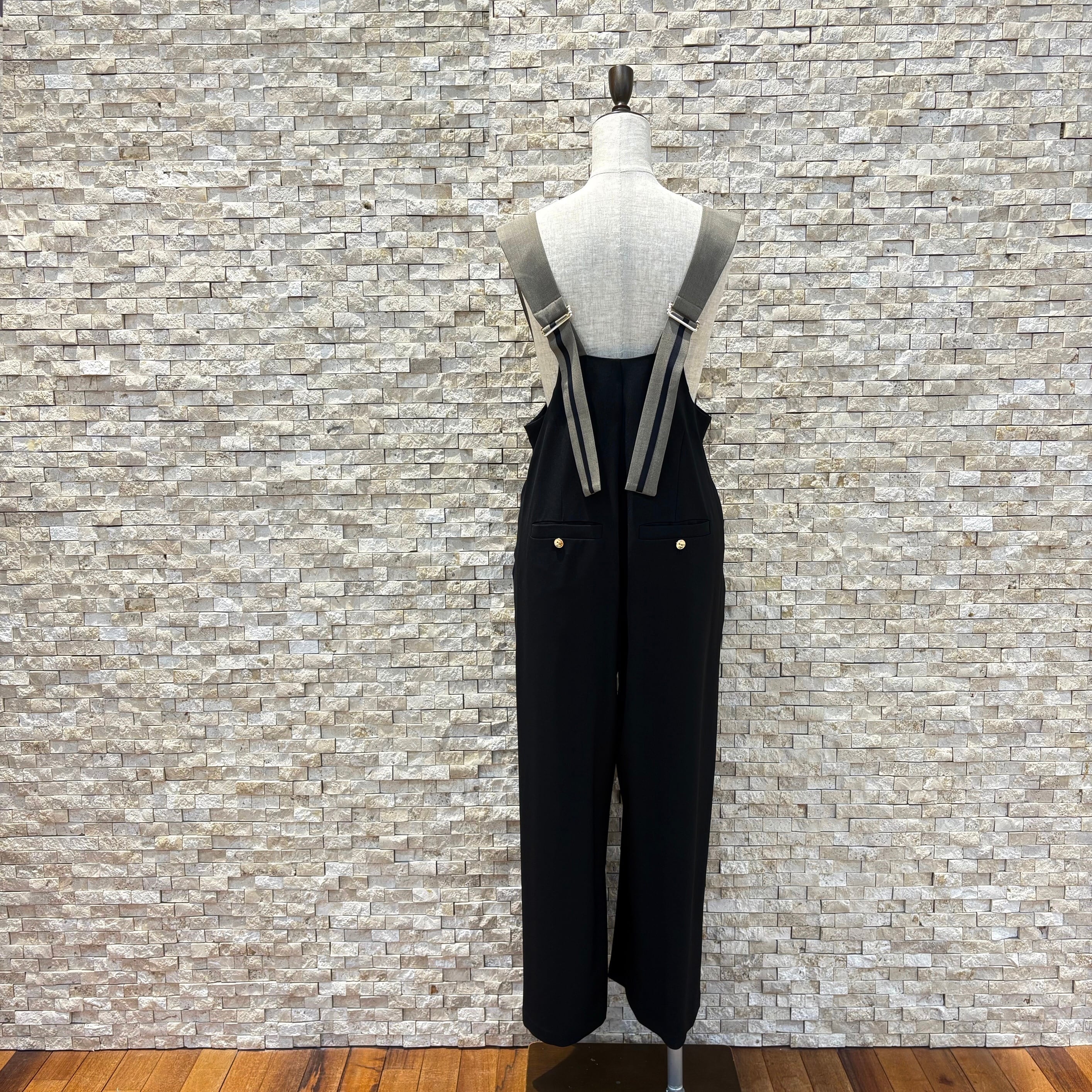 Hazelnut】ラインデザイン肩ベルトサロペットパンツ | FORME Base STORE