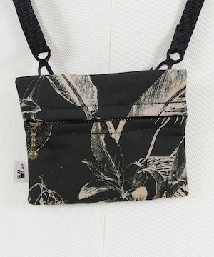 Botanical Pattern Minimal Pouch　Black