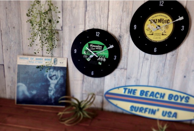 ガラスウォールクロック　レコード