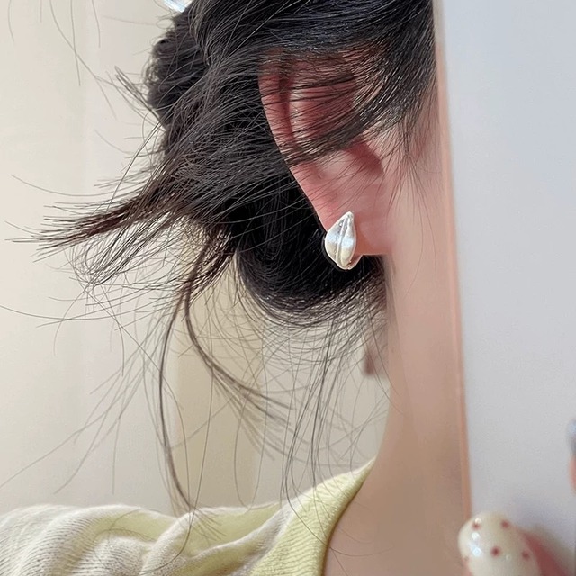 Silver Leaf Pierce