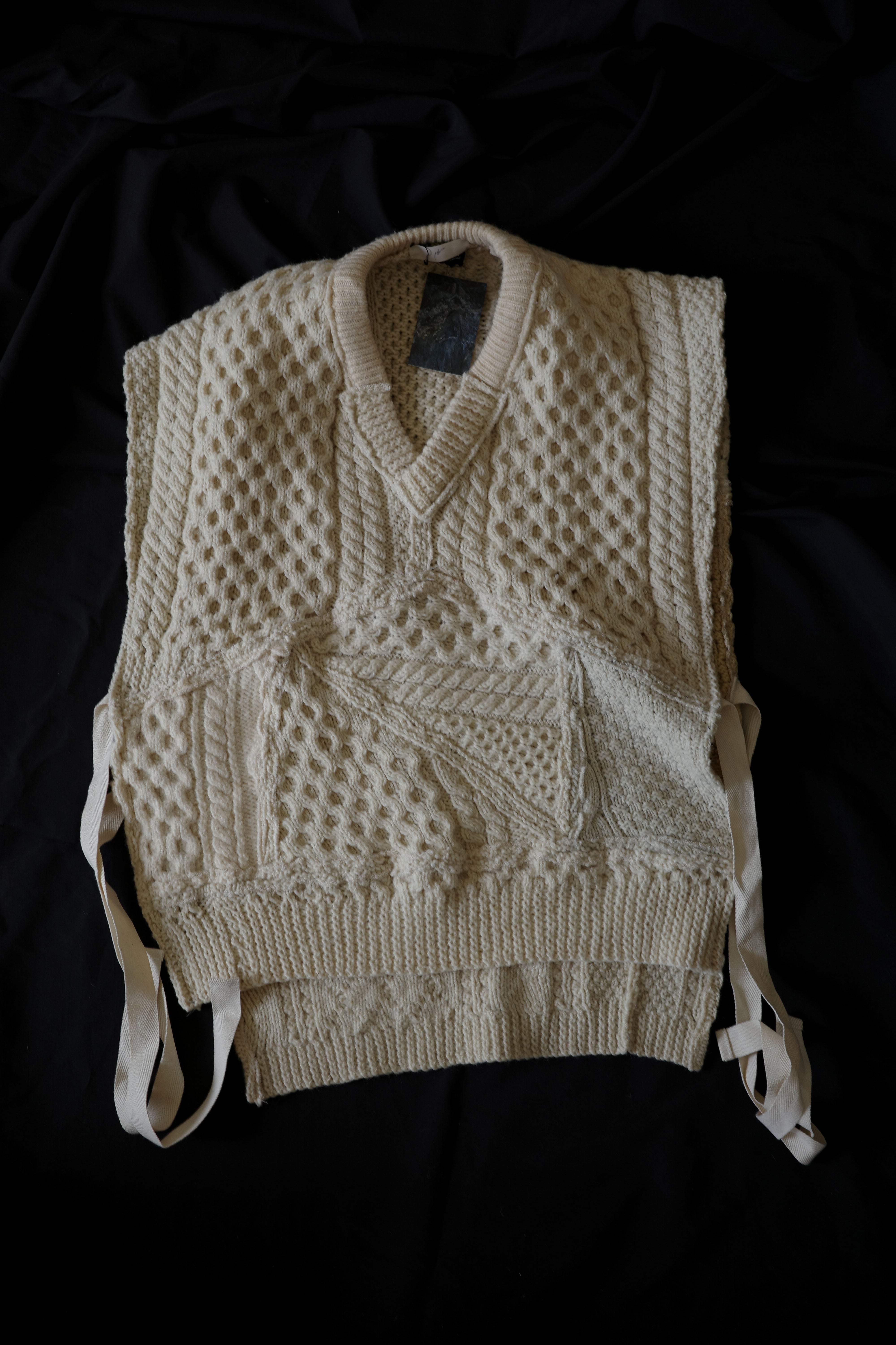 physis original remake knit vest