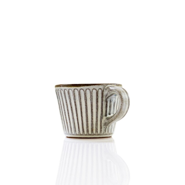 【UTSUWAYA180+】Rマグカップしのぎキビ灰釉[やちむん]