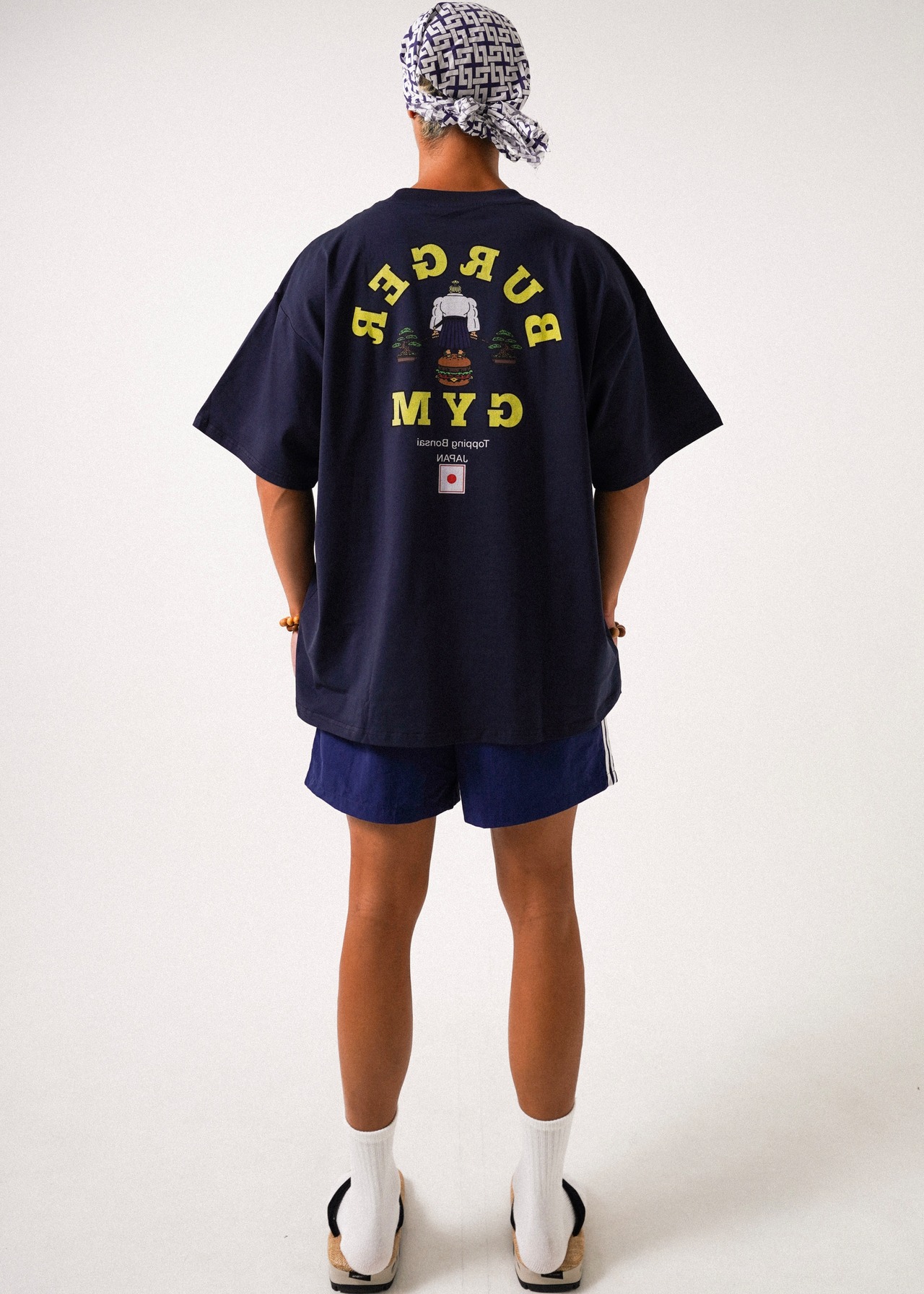 グラフィックTシャツ 42