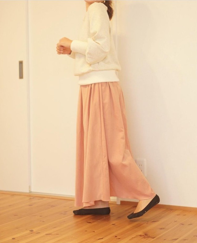 シアーレイヤードフレアスカート 【やや光沢感のあるシアー素材で軽やかな雰囲気】