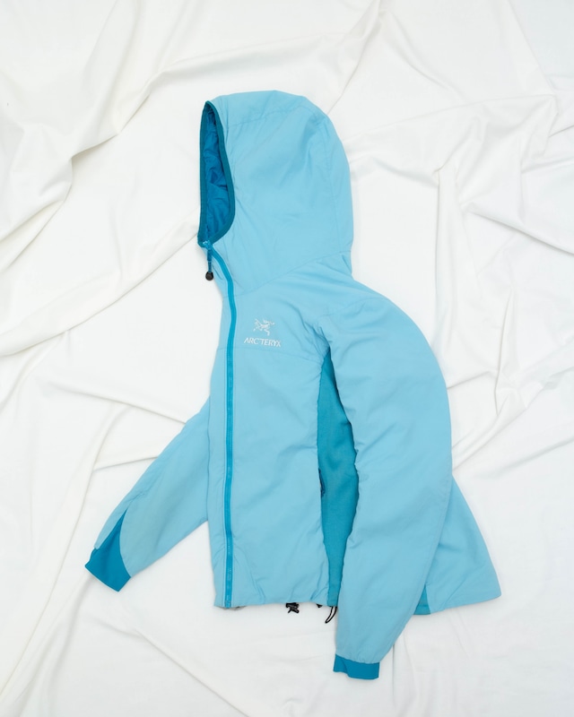 2010s ARC'TERYX - Atom LT hoody / Light Blue