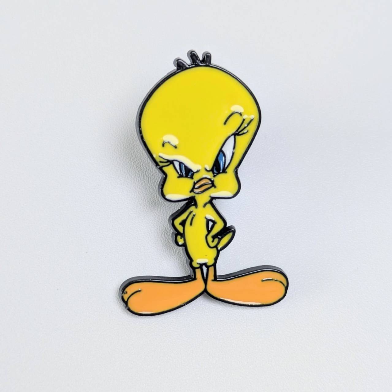 送料無料！ ★ピンズ PINS★ピンバッジ 【トゥイーティー（Tweety Bird）】Looney Tunes / ルーニーテューンズ〚アメリカン雑貨 アメトイ〛