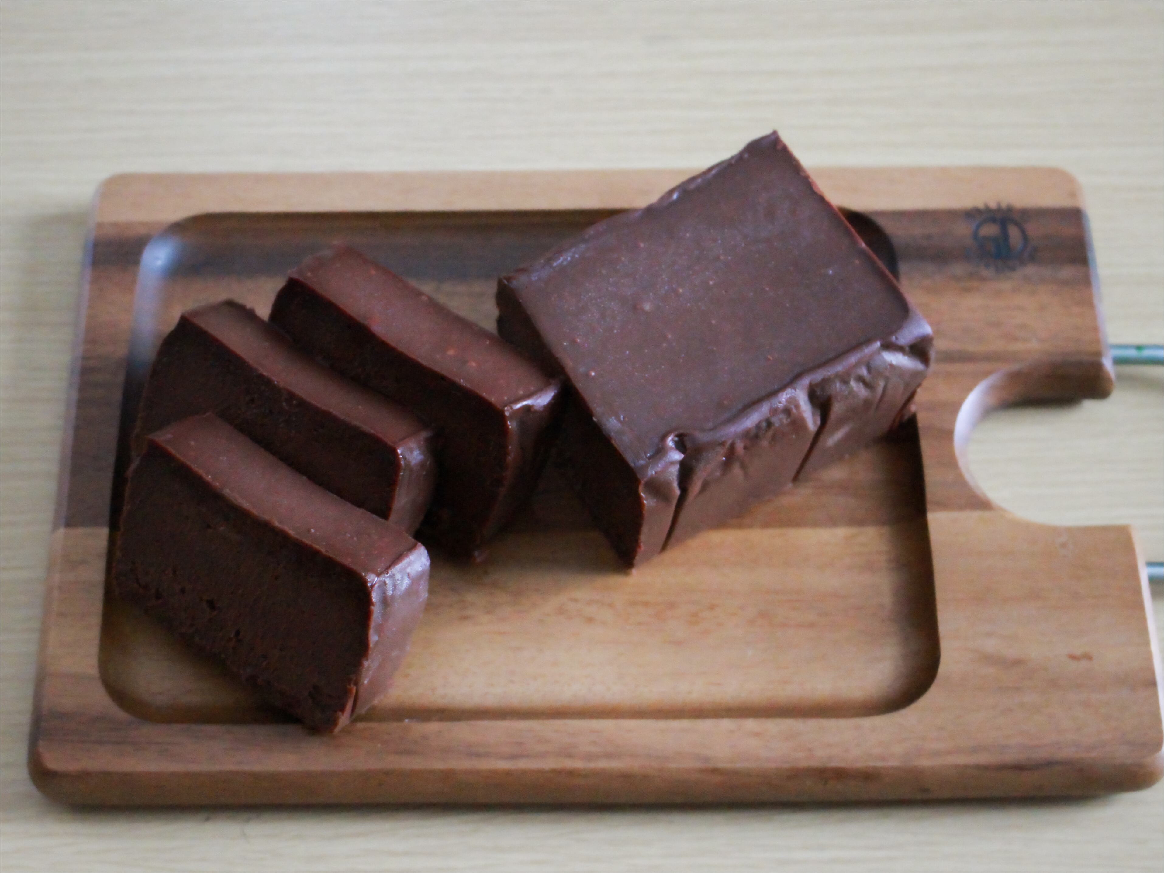 ディープショコラテリーヌ | おまち堂&FRUTAS