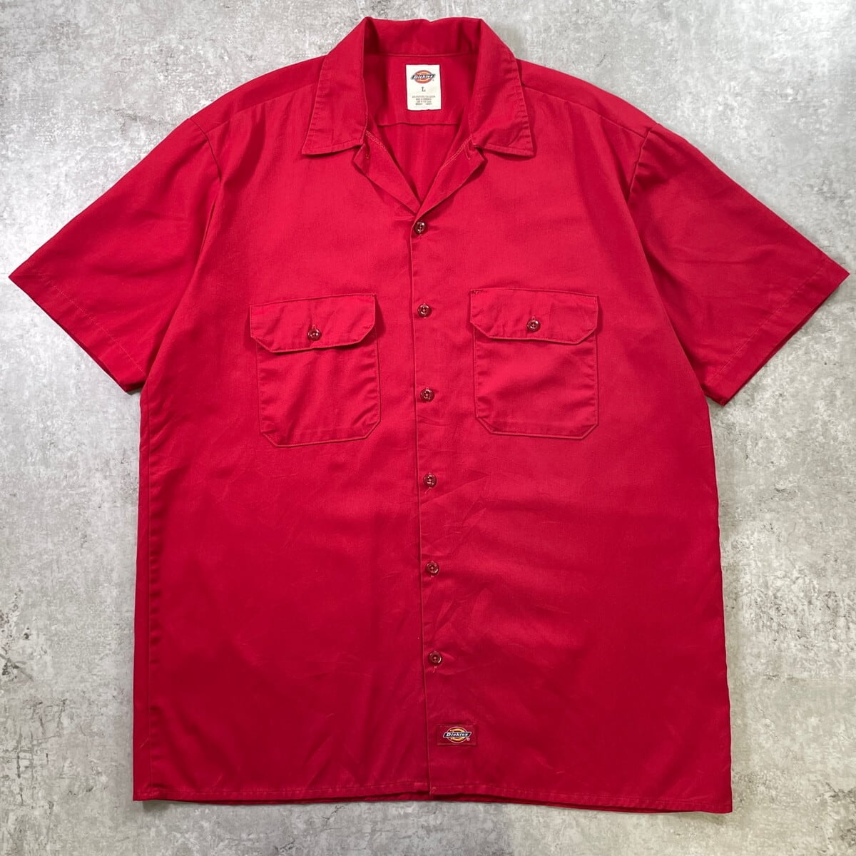 ヴィンテージ レトロ古着 ウッドネックレスモチーフ付シャツ 赤 無地 VINTAGE - ヴィンテージ レトロ古着 ウッドネックレスモチーフ付シャツ