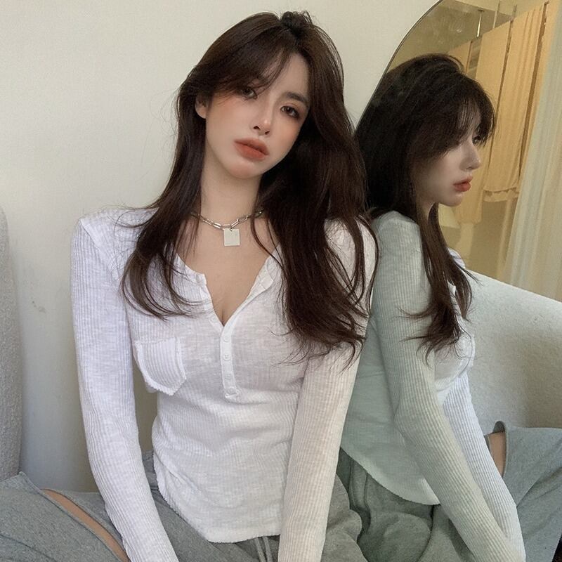 オータムトップス Tシャツ シャツ 薄手スリムVネックホワイト ロング 秋物 1号婦人77084615263