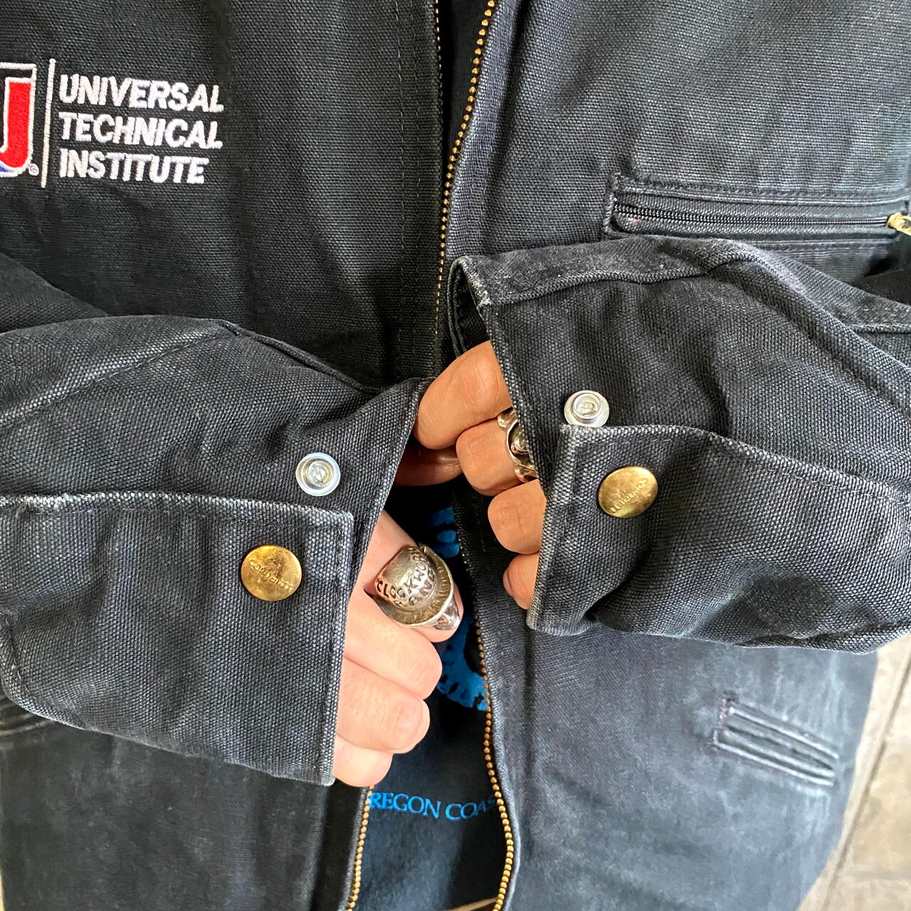 USA製 Carhartt カーハート デトロイトジャケット 企業ロゴ刺繍 メンズ 