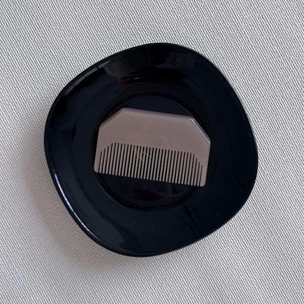 【Smoky Beige】ヘアコーム