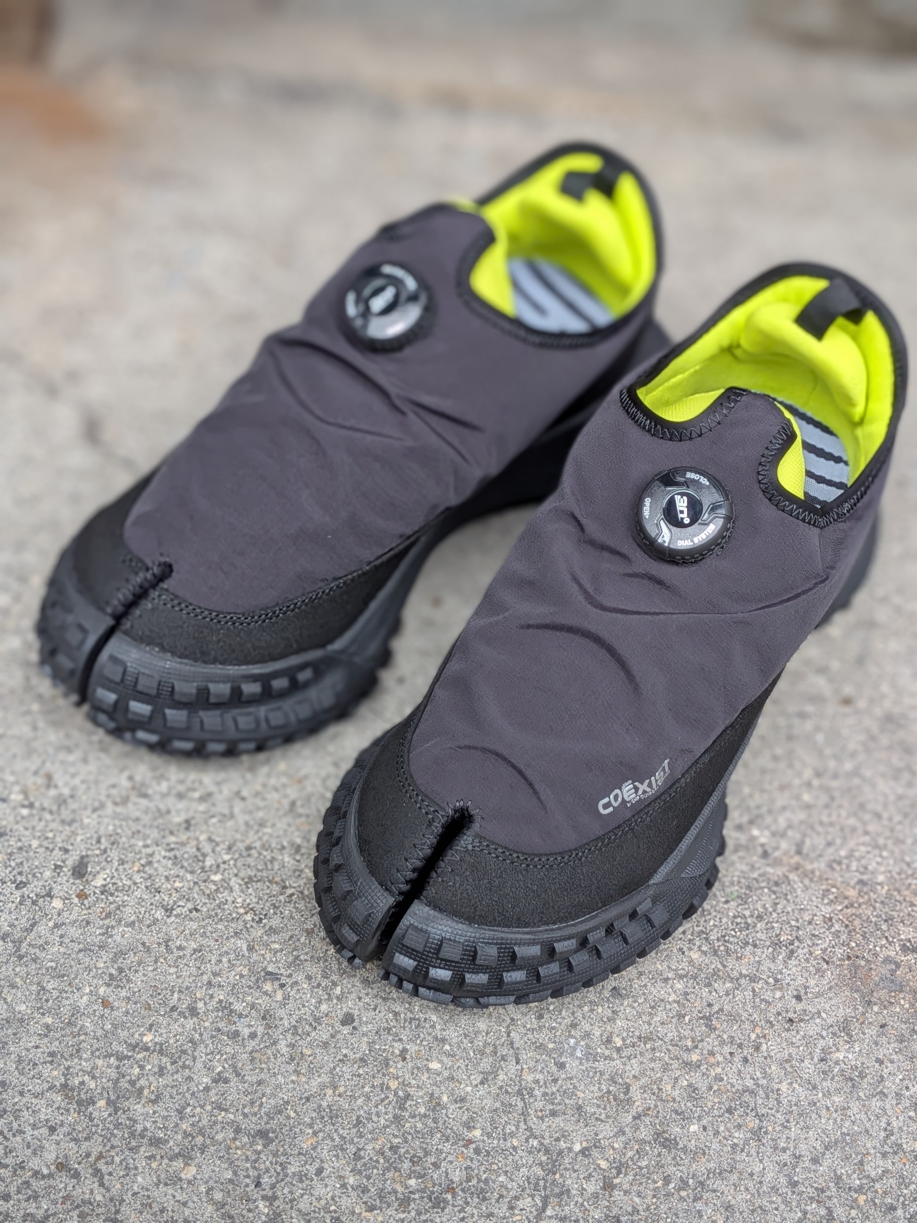 COMFY CMF OUTDOOR GARMENT "APPROACH 03 MOC BLACK"