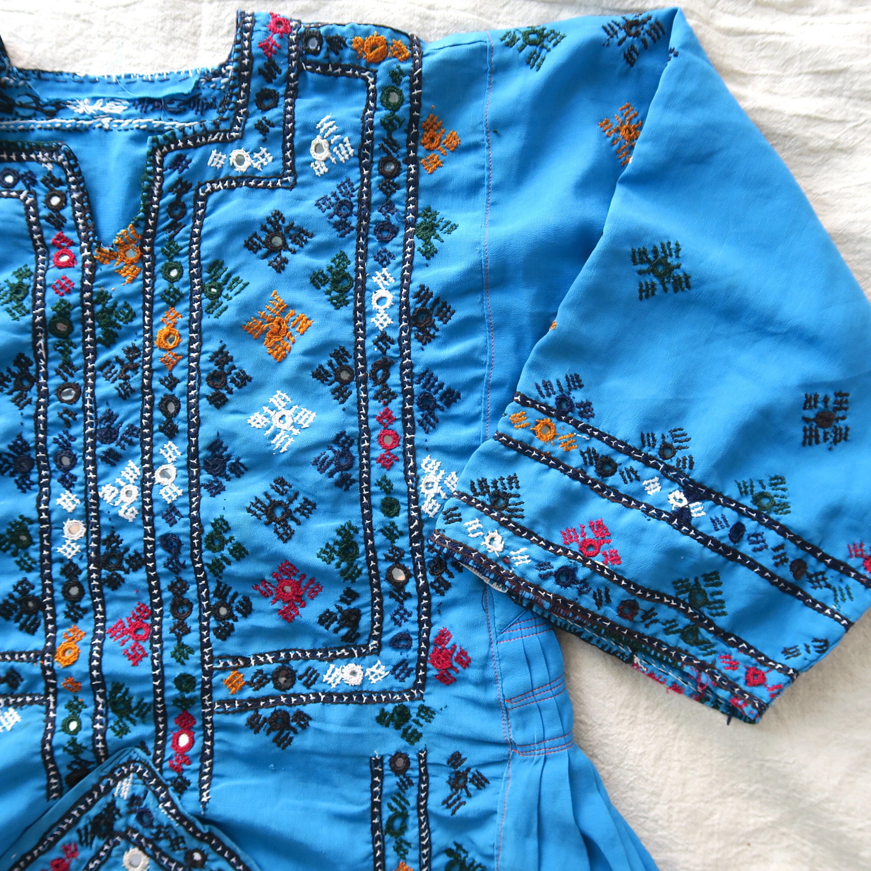 バロチスタンドレス|シンフォニーブルー