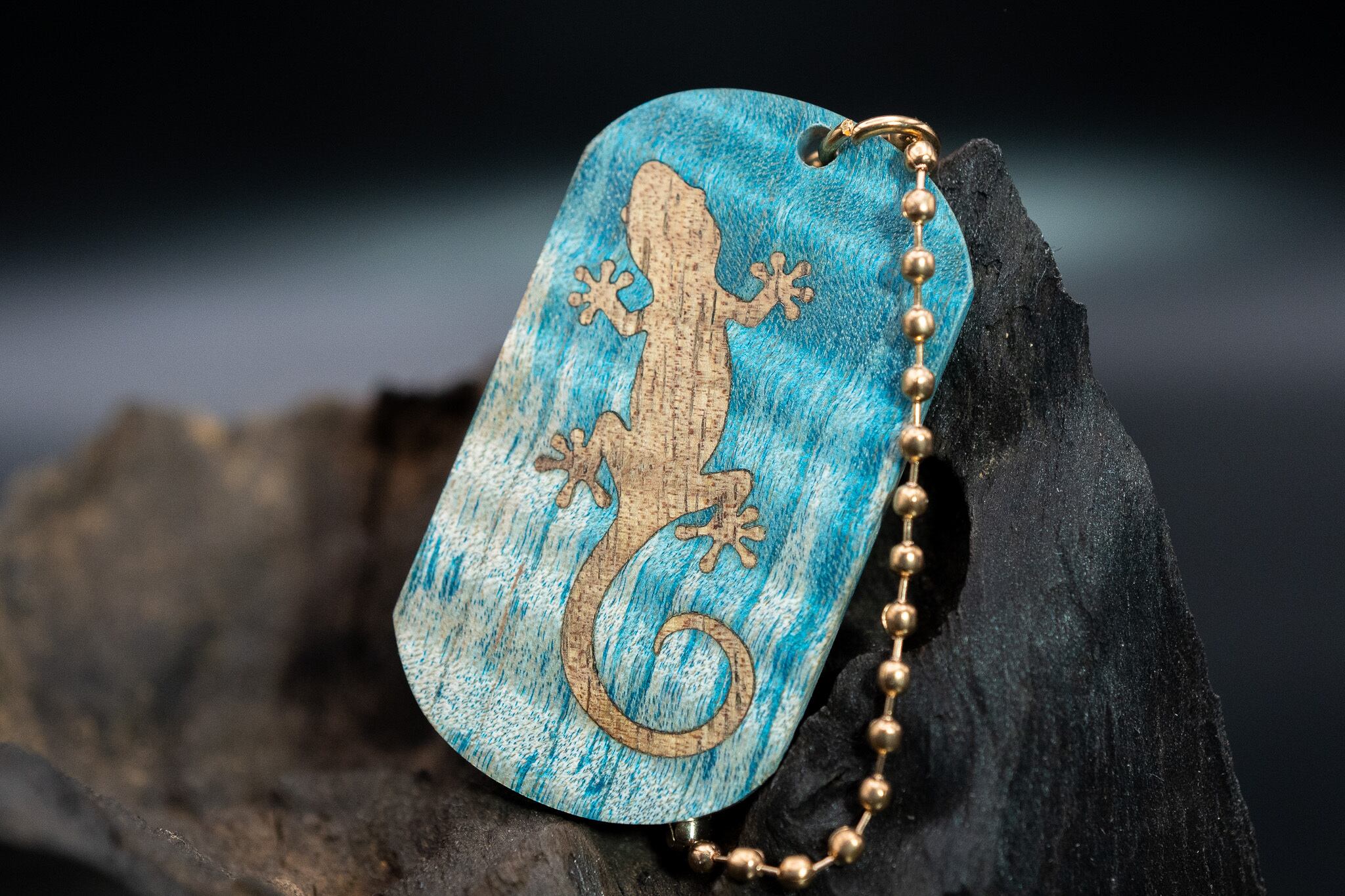 スタビライズウッド 楓 ドッグタグ 象嵌 木登りトカゲ