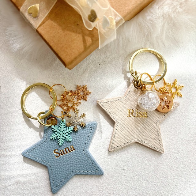 COLORFUL STAR KEYRING（雪の結晶チャーム付き）