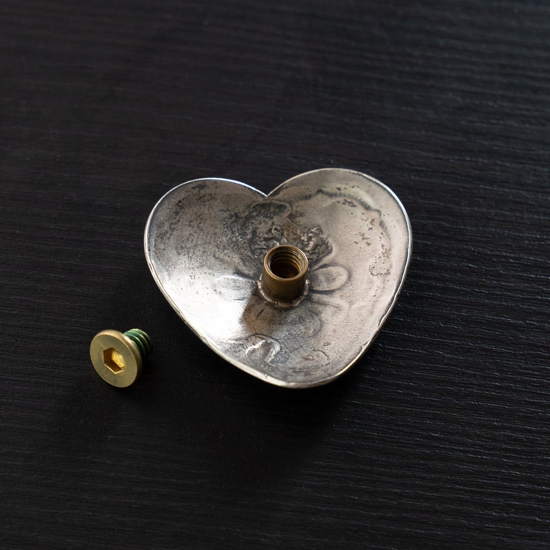 シルバー925 コンチョ ハート型 Heart QB 32mm | ケイシイズ 【公式