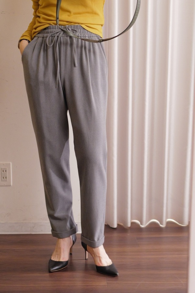 IKITSUKE tapered pants grey