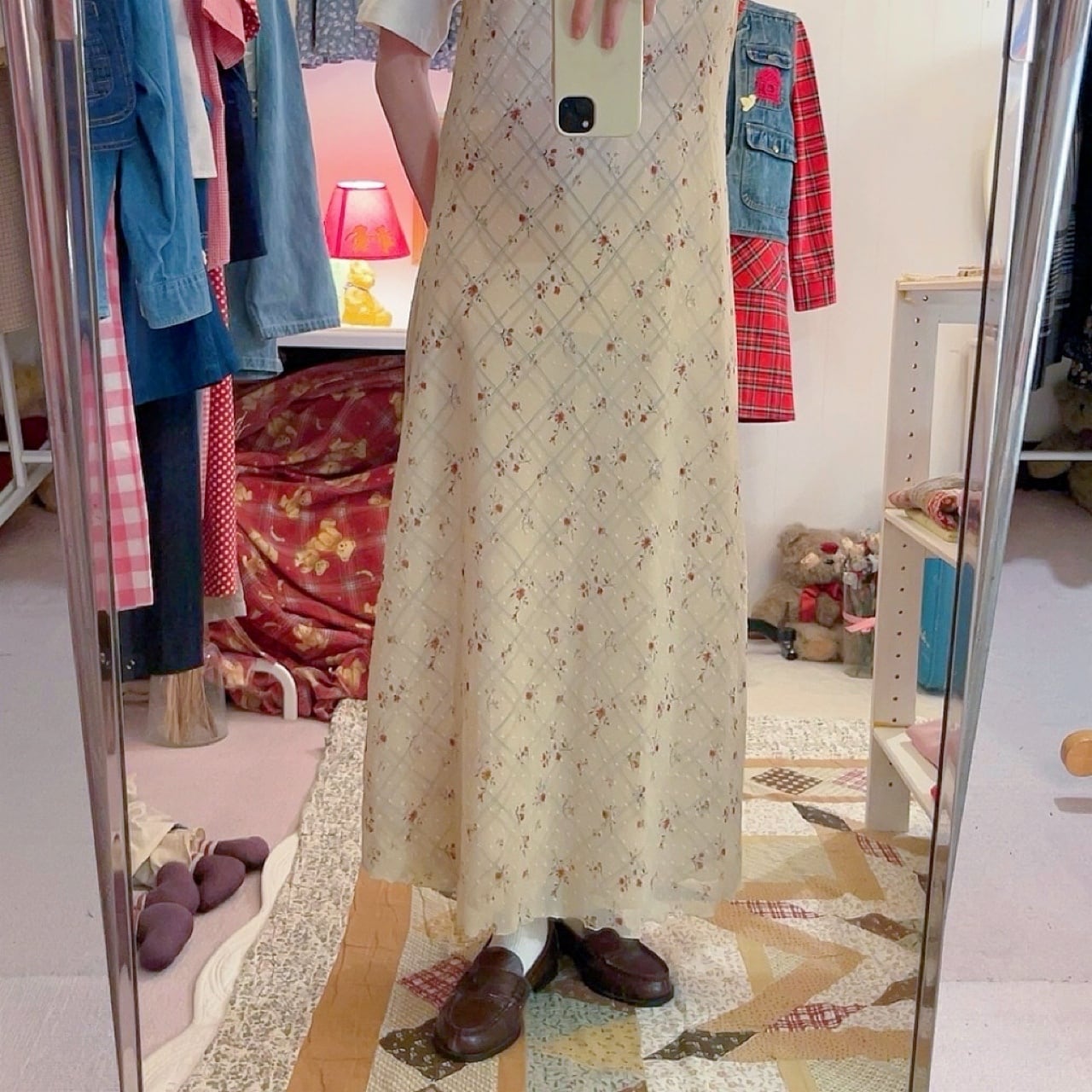 flower check sleeve less one-piece