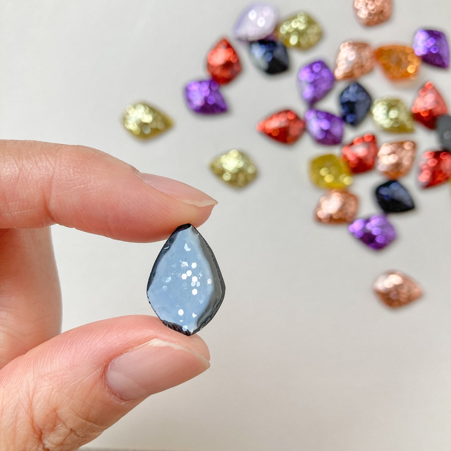 キラキラひし形ドロップカボション | Dua-アクセサリーパーツショップ