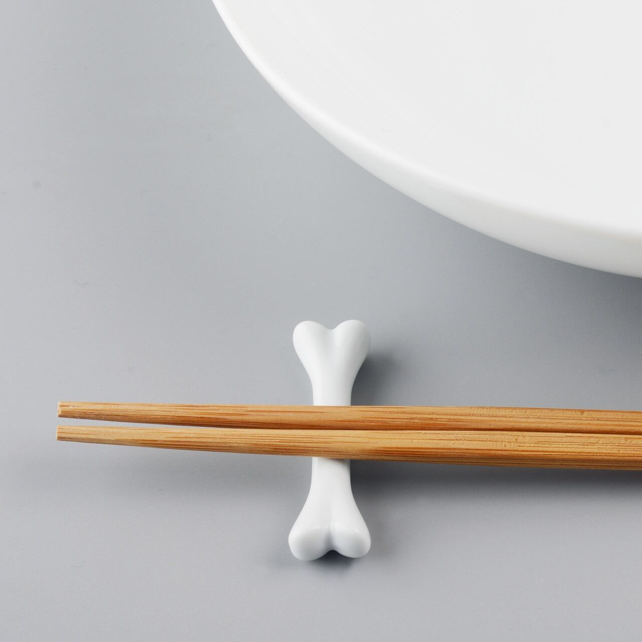 骨の箸置き / Bone Chopstick rest set of 2 | KataKoto