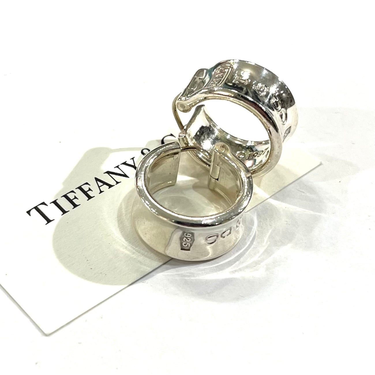 希少【TIFFANY&CO.】【ピアス】2635 T&CO SV925／1997刻印／重厚感ある