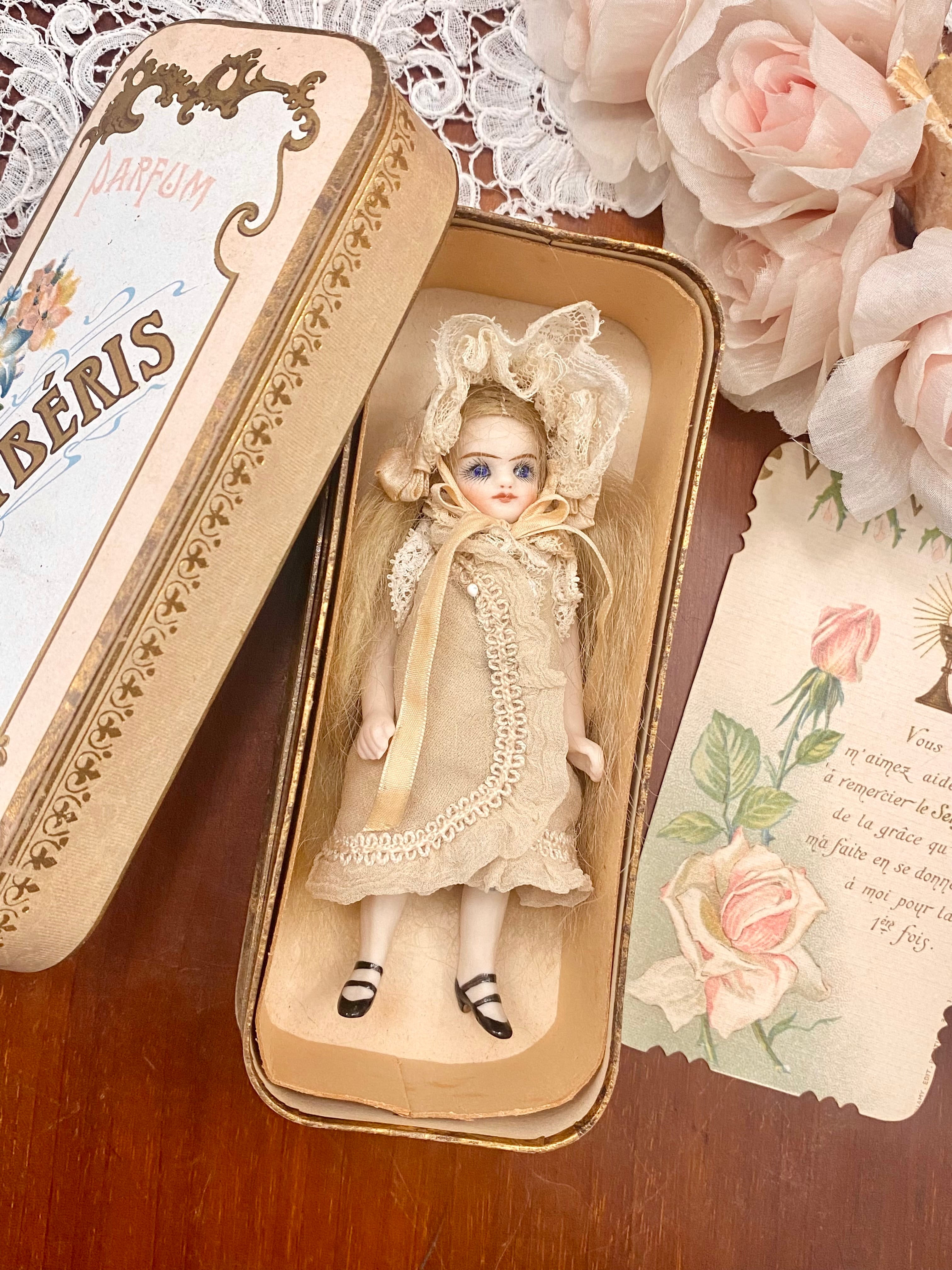完成ドール】フレンチミニョネット/ オールビスク/ 10.5cm