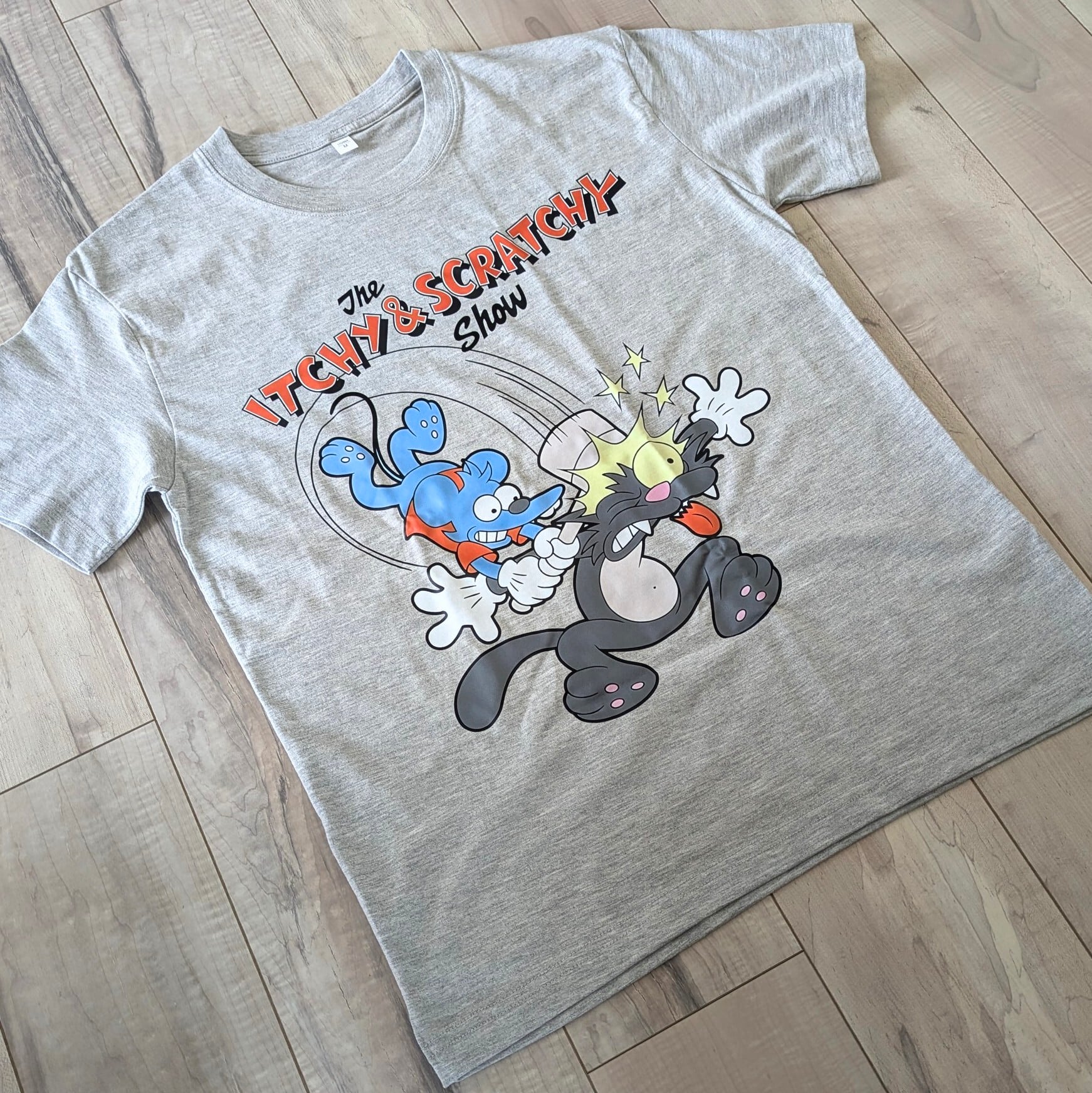【 The Simpsons( ザ・シンプソンズ ) 】『 The Itchy & Scratchy Show / イッチー&スクラッチー 』 Tシャツ〚アメリカン雑貨 アメトイ〛