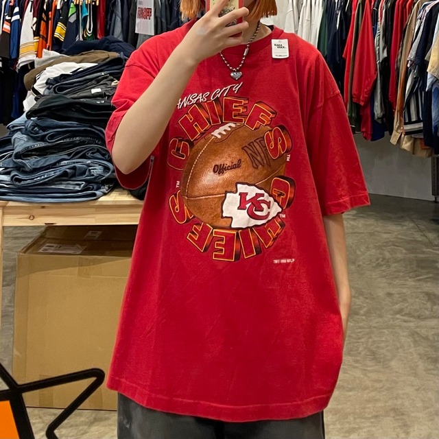 NFL【KANSASCITYCHIEFS / カンザスシティーチーフス】ヴィンテージTシャツ
