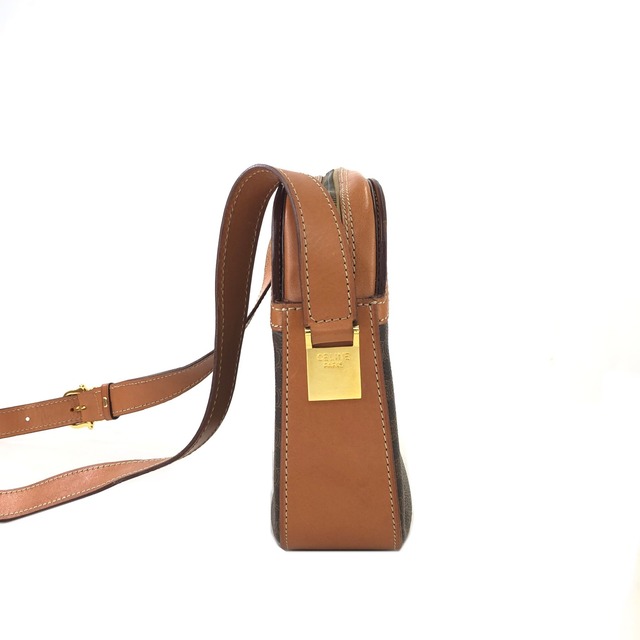 CELINE セリーヌ　マカダム　フレーム　クロスボディ　ショルダーバッグ　ブラウン　vintage　ヴィンテージ　オールドセリーヌ　bbyfhi