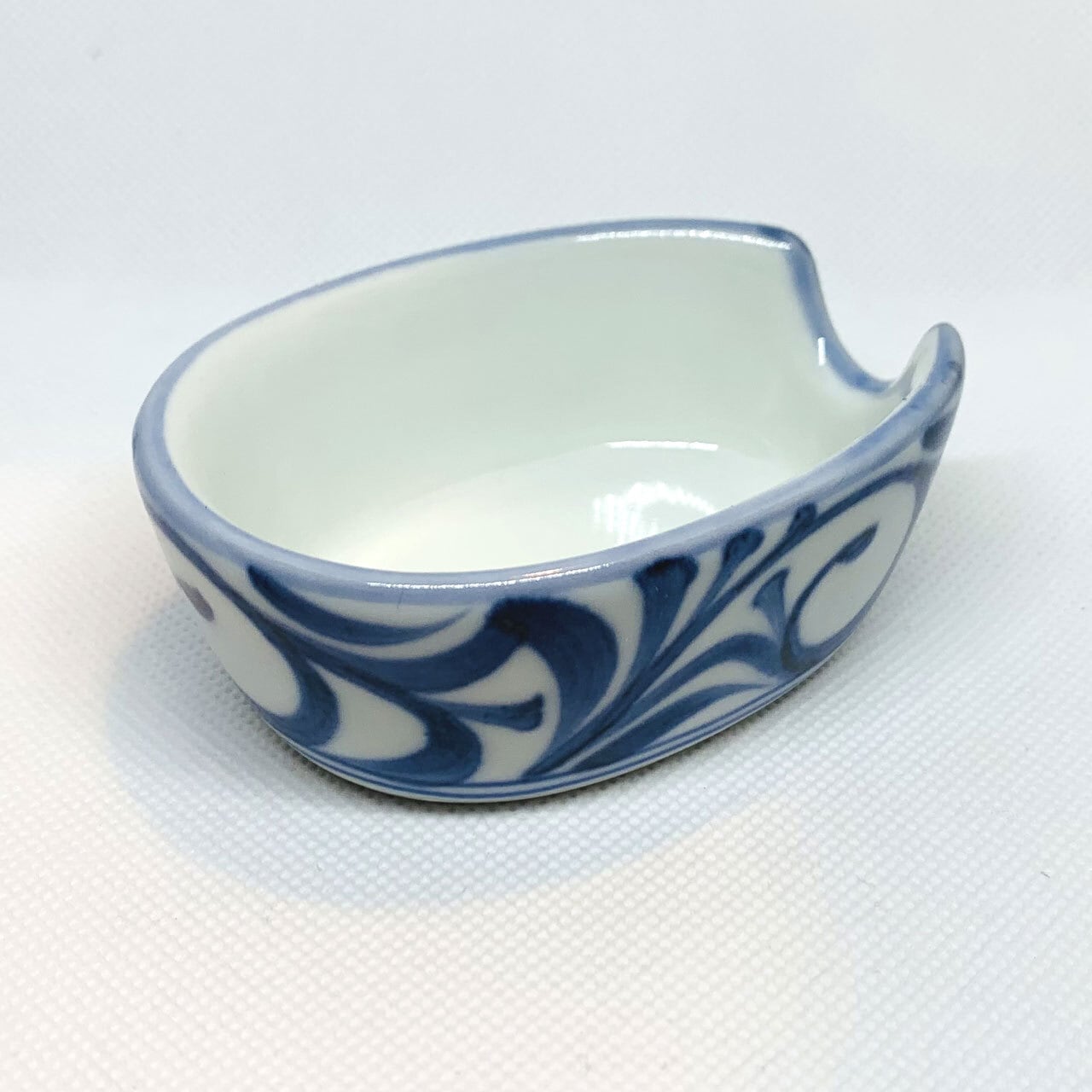 砥部焼／梅山窯】レンゲ（唐草） | 砥部焼専門店／砥部焼の浜陶