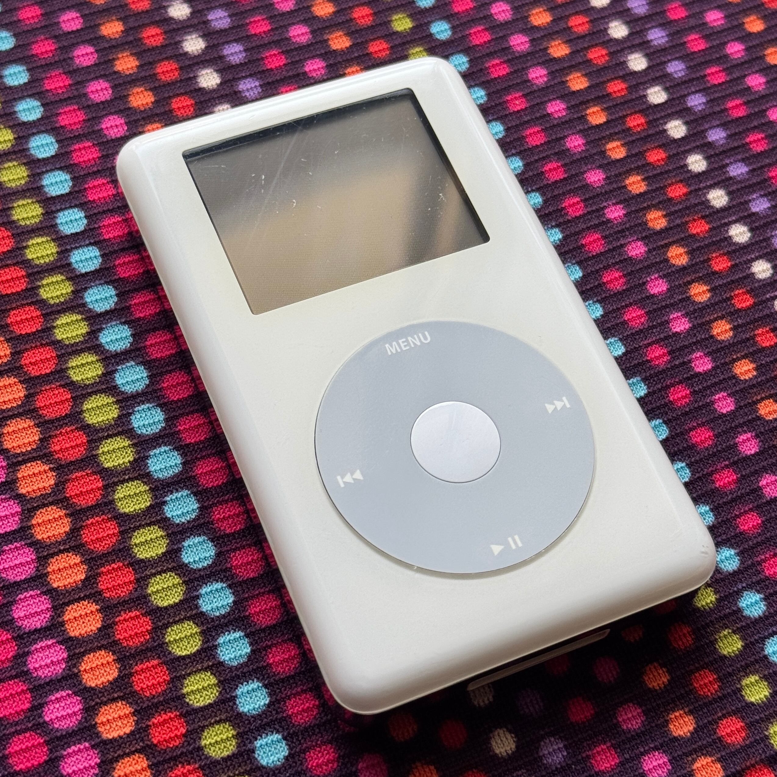 Apple 第4世代 iPod Photo 20GB A1099 | 動作確認済み | Happy Pod