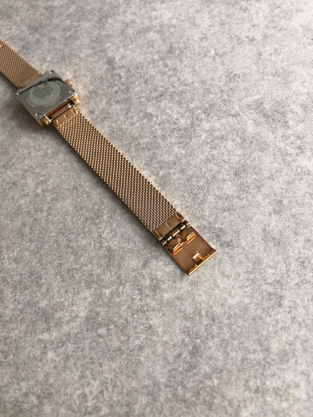 Salvatore Ferragamo サルヴァトーレ フェラガモ 腕時計 ゴールド スクエア メッシュベルト SFBY00219 クウォーツ vintage ヴィンテージ オールド bvgk3y