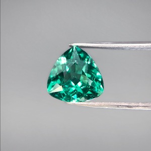 アパタイト 2.484ct ソーティング付き ルース 天然石