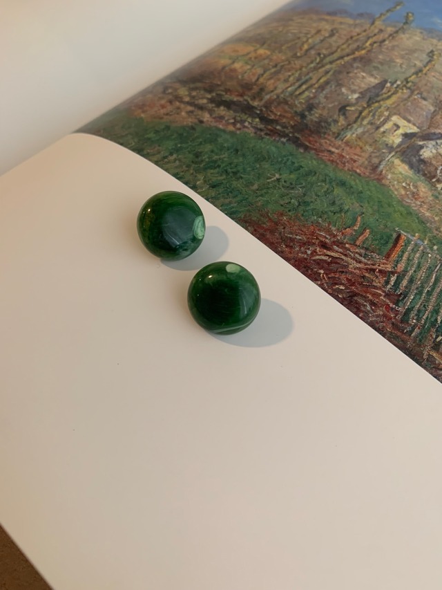 green marble cabochon