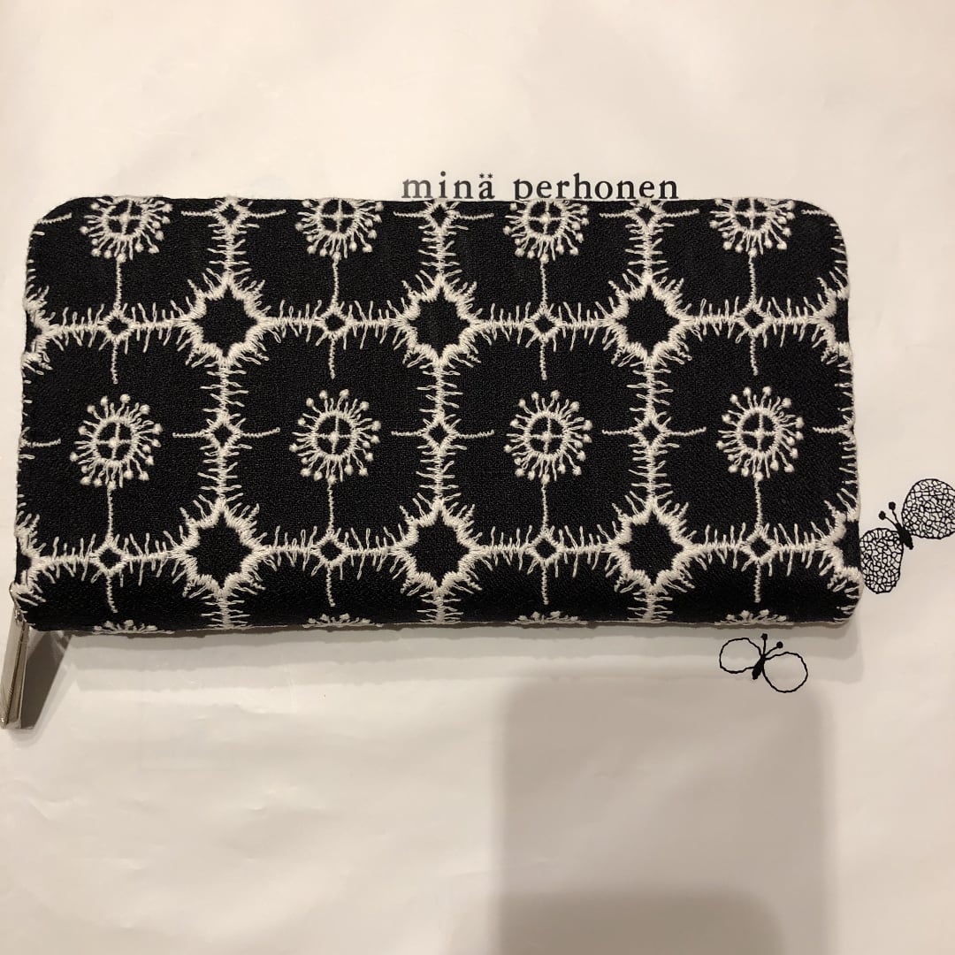 7/1完成披露長財布 ラウンドファスナーミナペルホネンハンドメイド