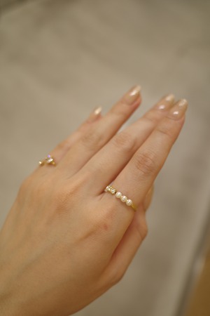 soft pearl line ring