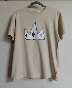 一点もの‼️Crown Sand Beige Tシャツ (White and black ink)　サイズM