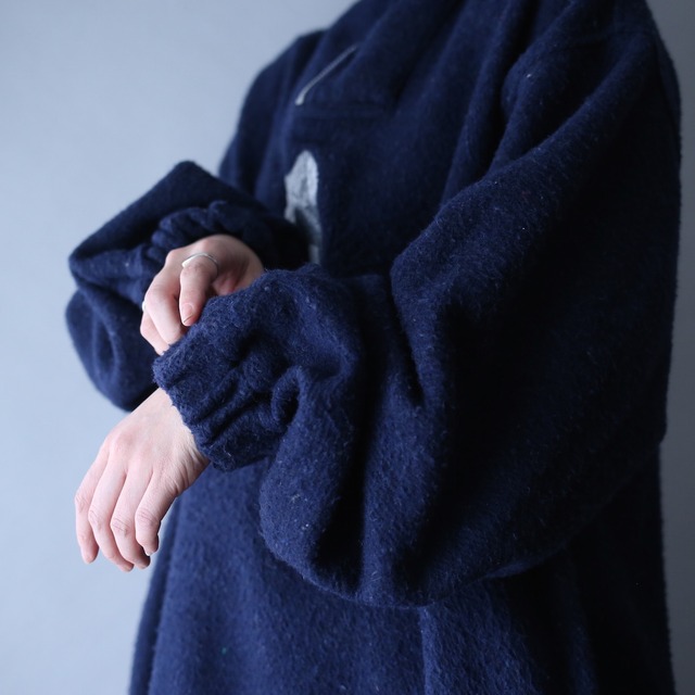 "狼×刺繍" over silhouette half-zip high-neck fleece pullover