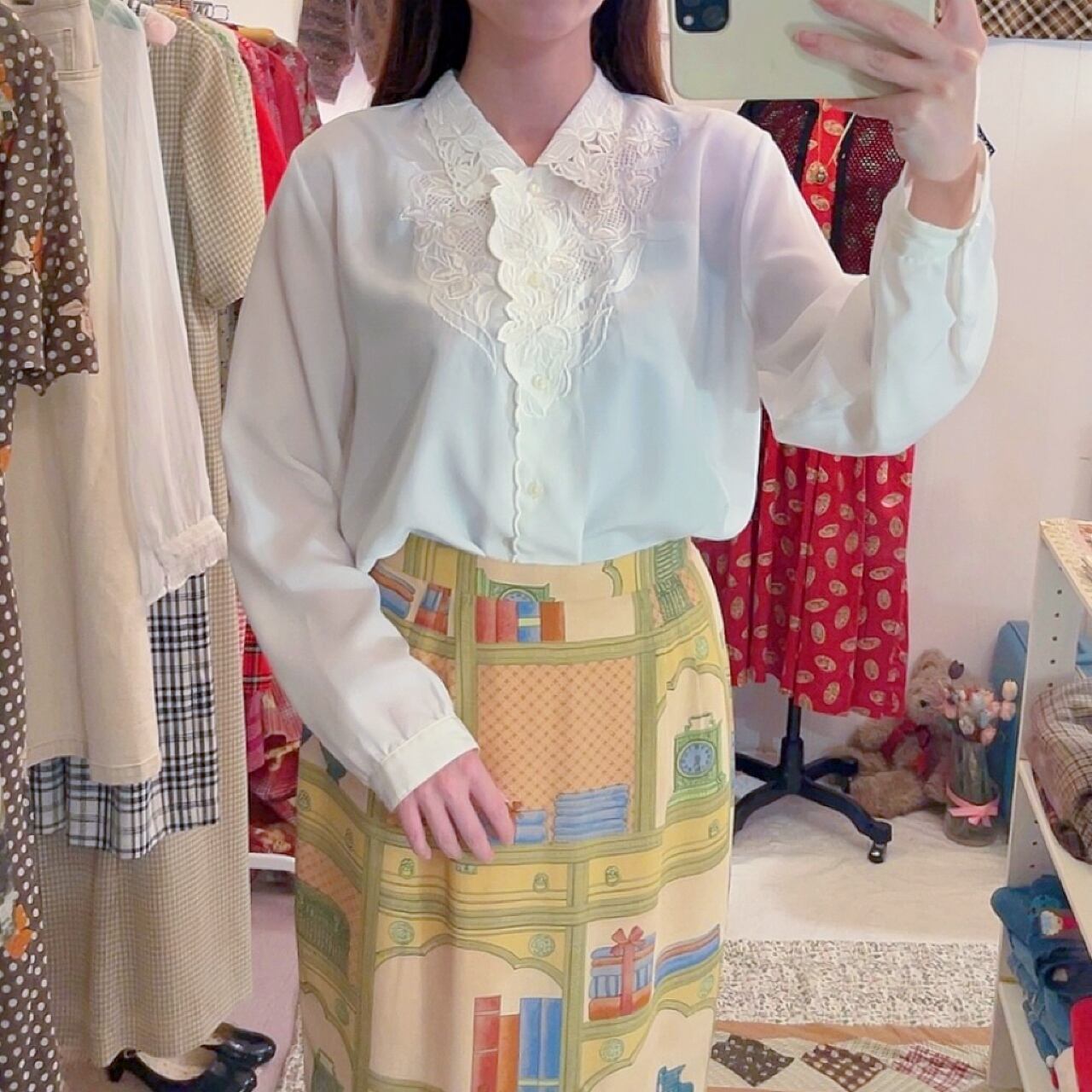 flower embroidery white blouse