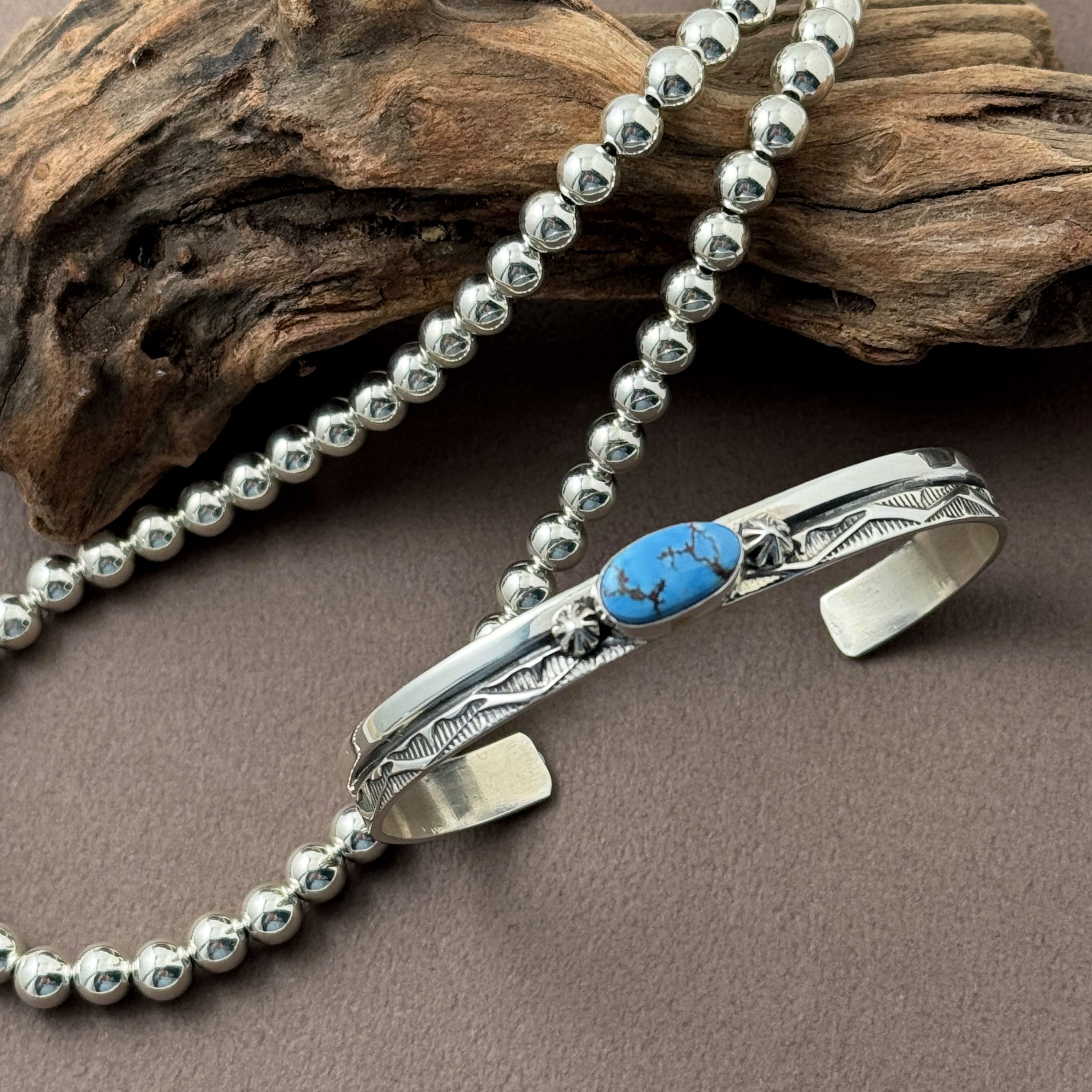 ラスト1点！】《Indian Jewelry 》 ゴールデンヒル ターコイズ 横