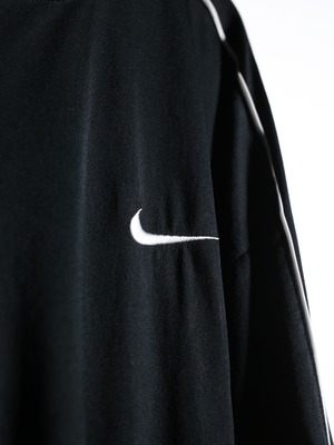 "NIKE" XXXL super wide silhouette b × w color track jacket