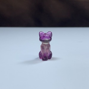 13.透明度有・可愛いフローライトねこちゃん