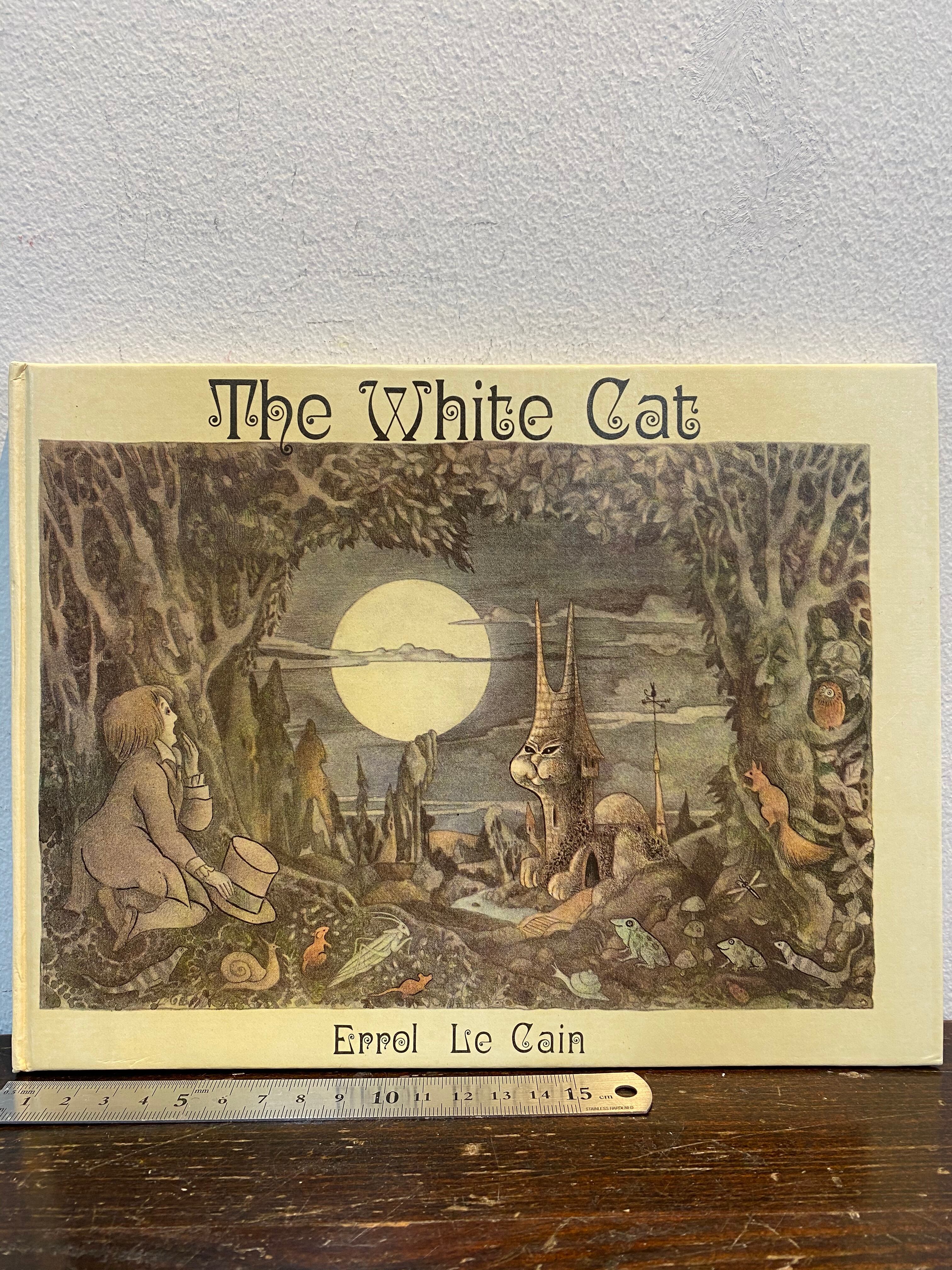 The White Cat Errol Le Cain | zbooks