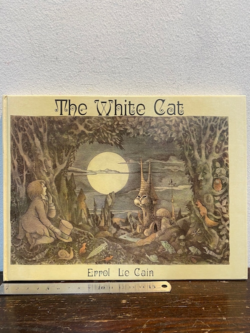 The White Cat   Errol Le Cain  