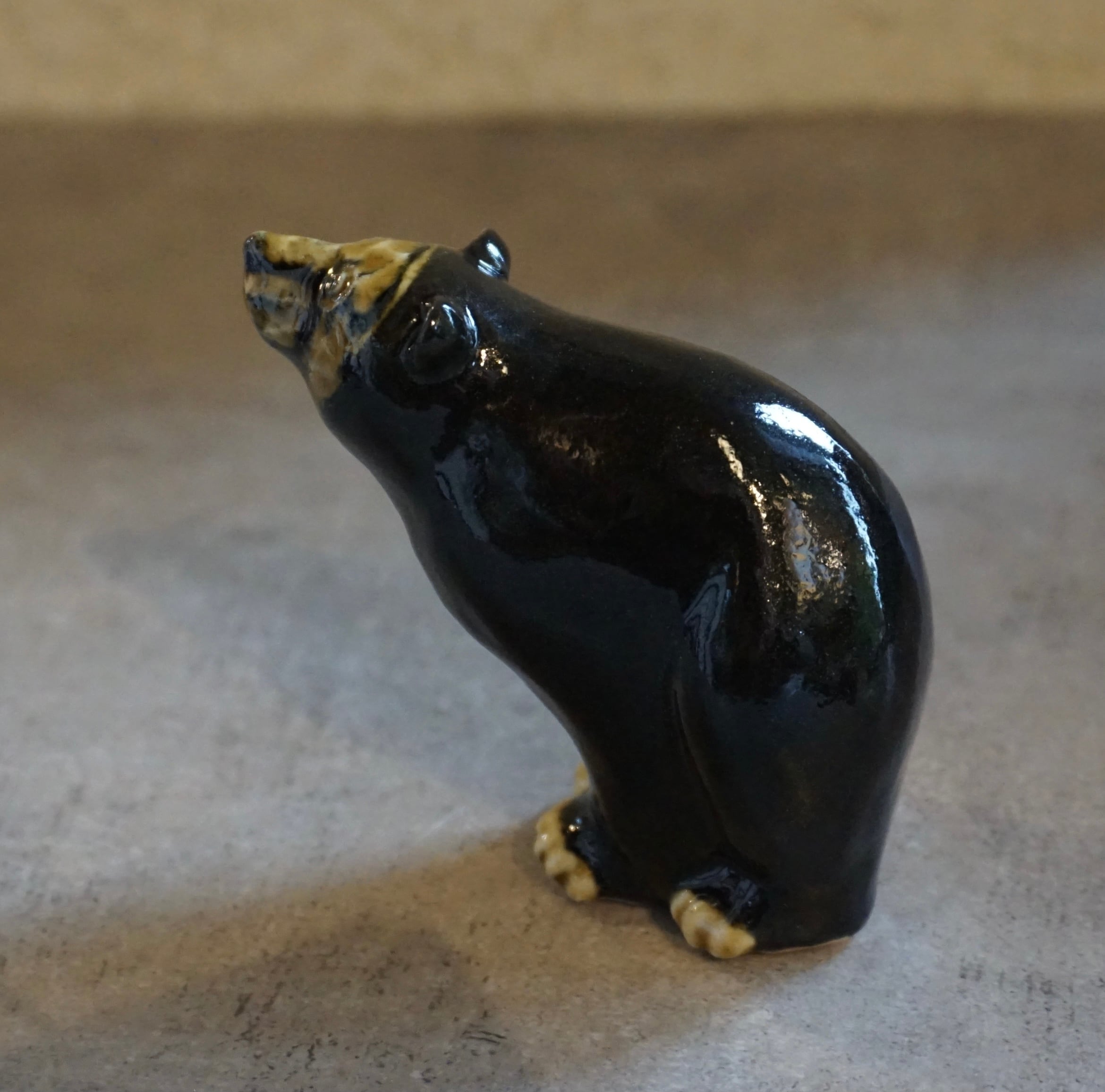 奈良 陶器 熊オブジェ by Rumiko Nakao | 575select