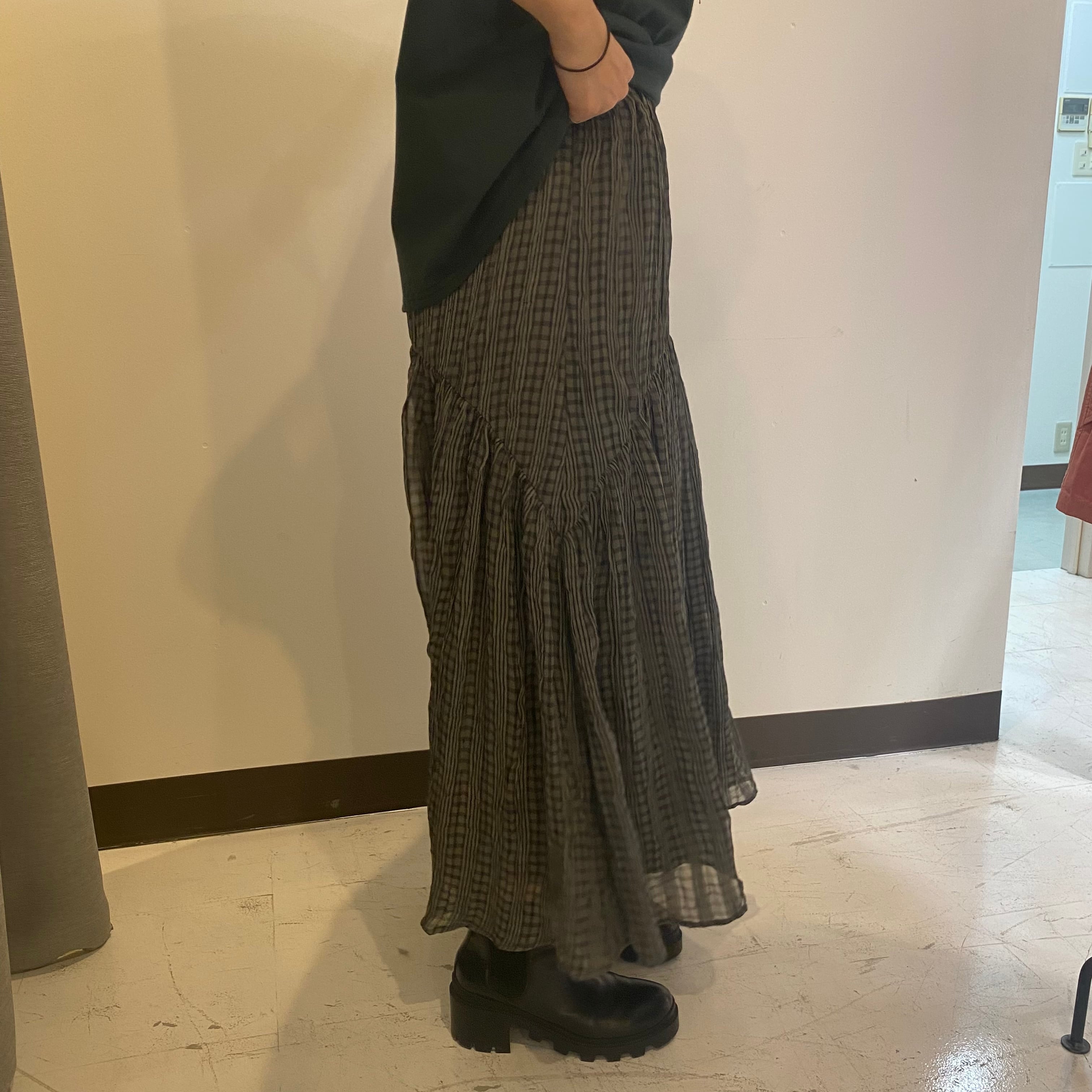 【CHIGNON】 チェックシアーティアードスカート